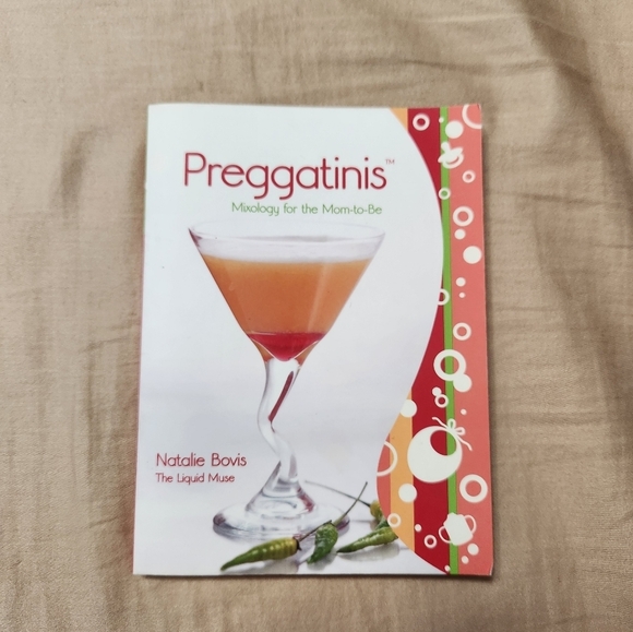 Mixology for the mom to be book‎ - Picture 1 of 3